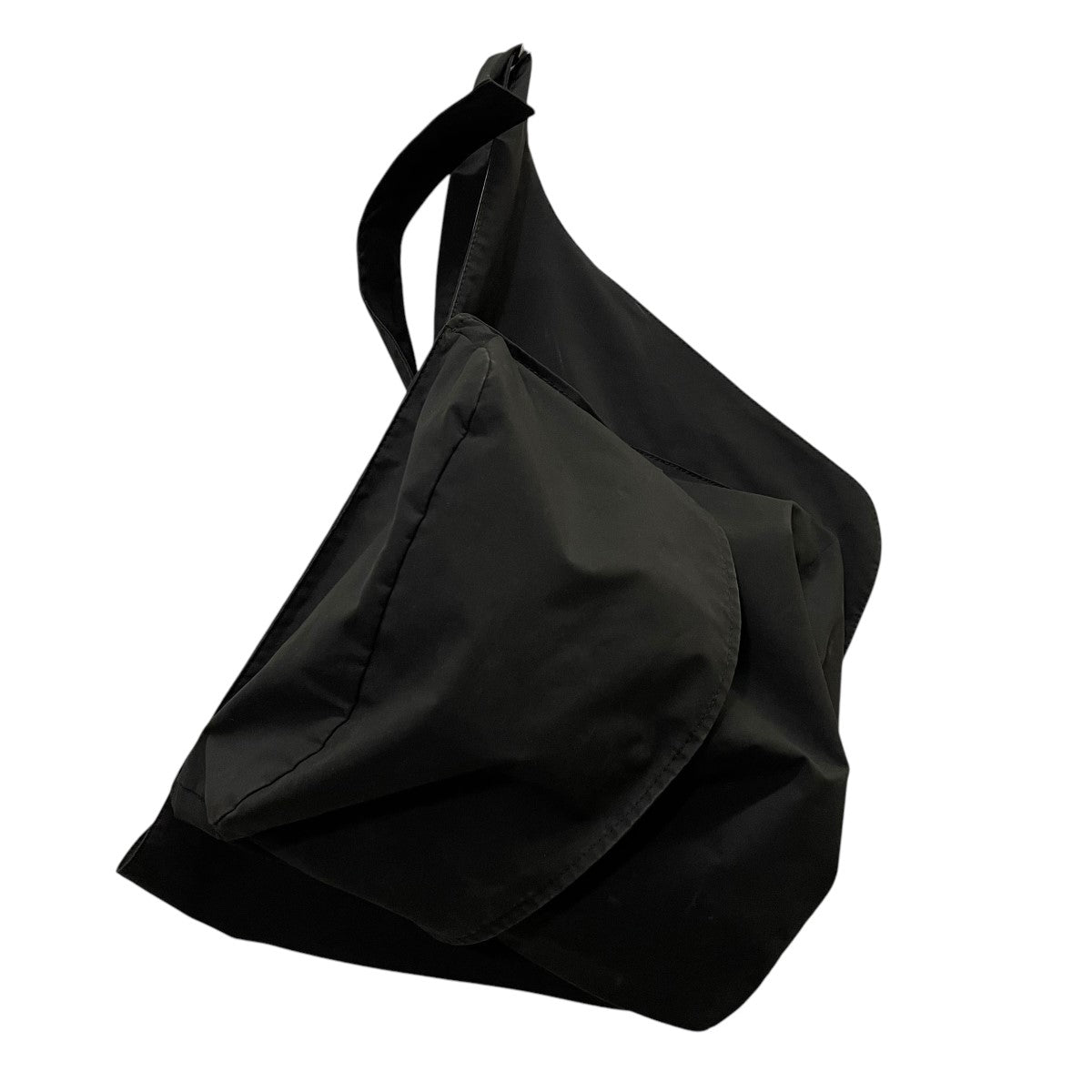 希少OAMC MESSENGER BAG メッセンジャーバッグ - メルカリ
