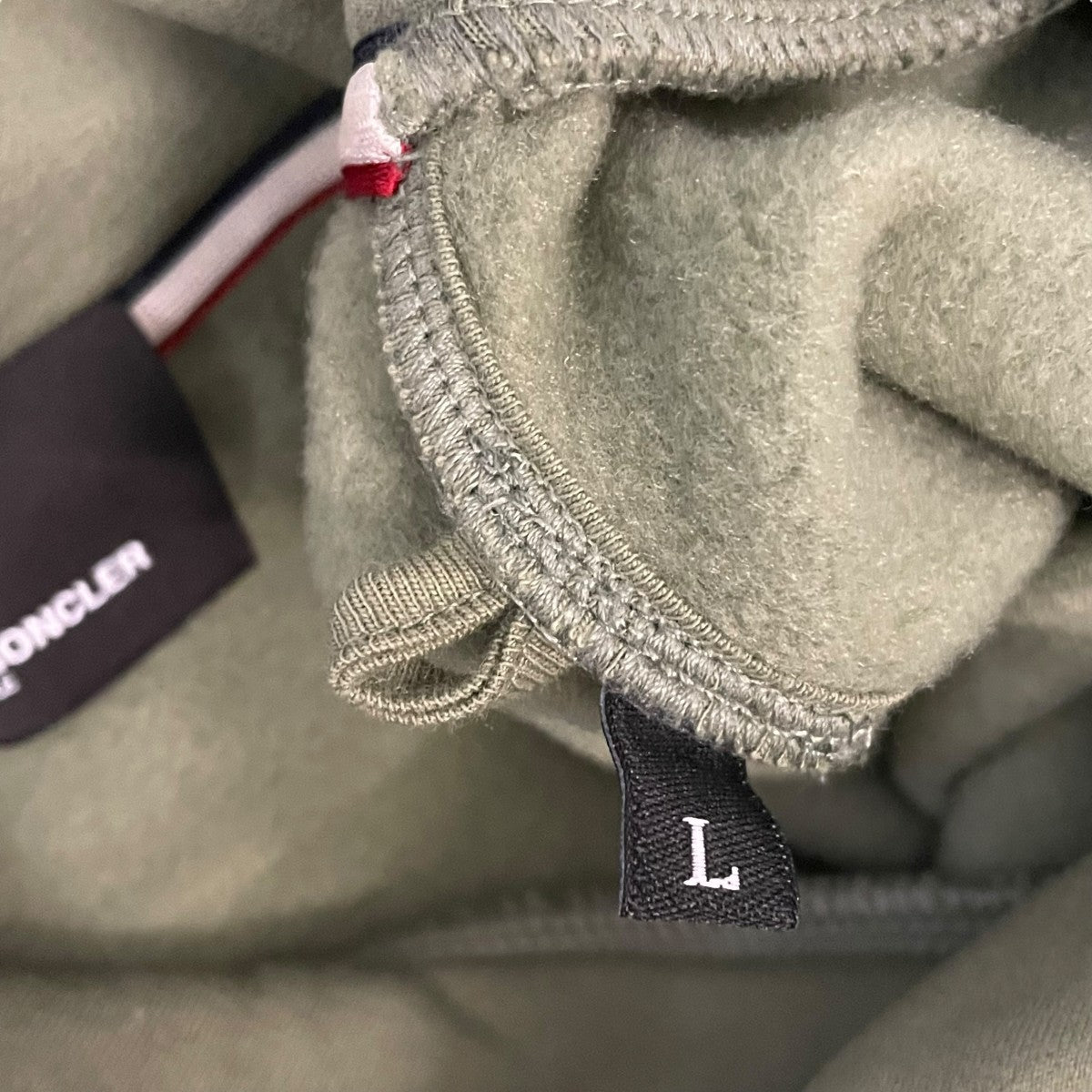 MONCLER(モンクレール) パーカーJ20978G00014 J20978G00014 MONCLER(モンクレール) パーカーJ20978G00014 J20978G00014