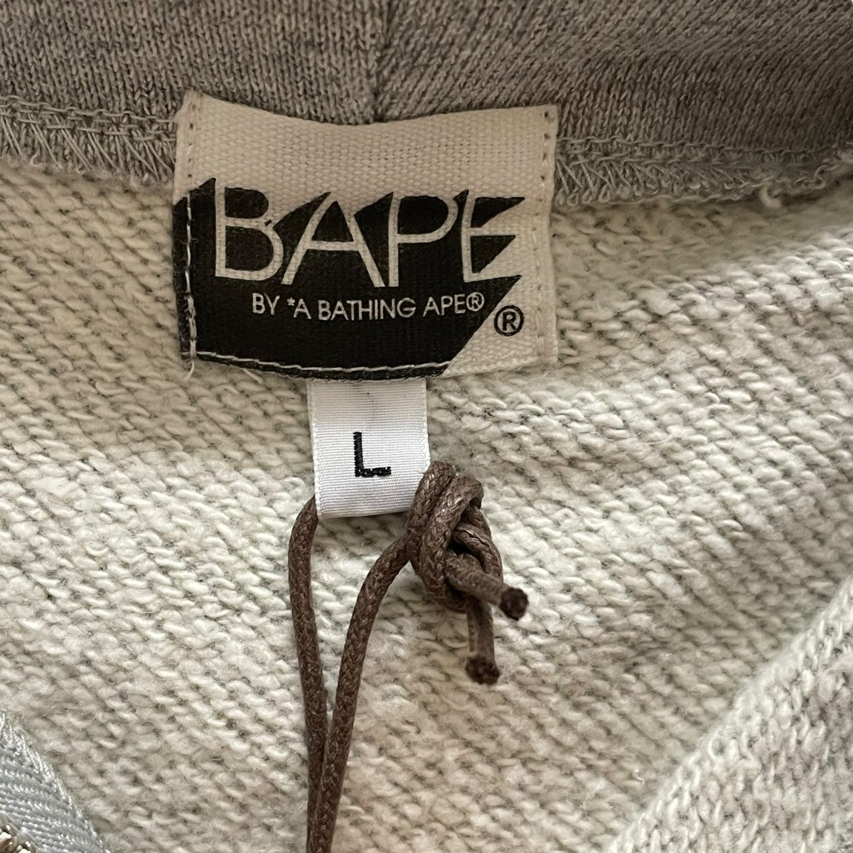 A BATHING APE グレー パーカー　Lサイズ A BATHING APE(アベイシングエイプ) タイガーパーカー グレー