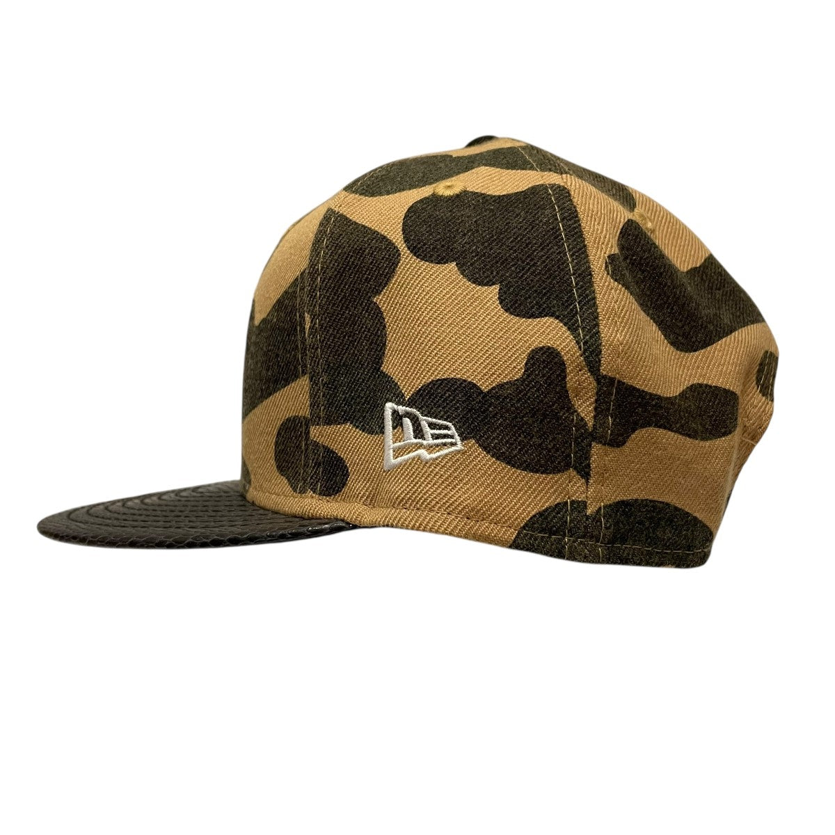 【完売品】A BATHING APE アベイシングエイプ　キャップ A BATHING APE アベイシングエイプ トラッカーキャップ メッシュ