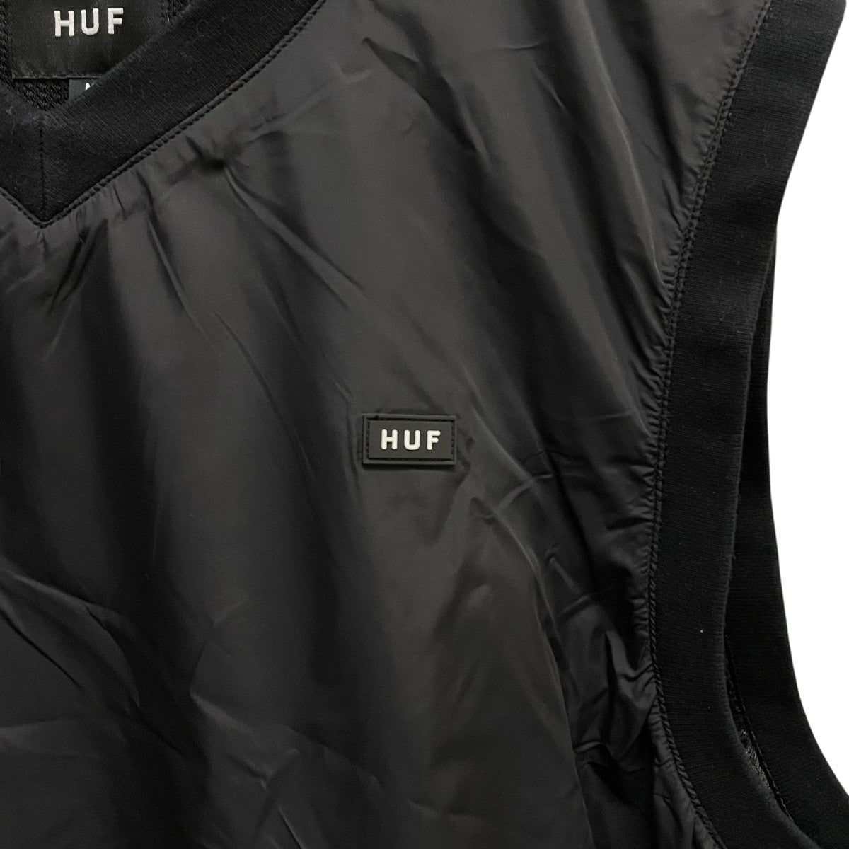 新品　未使用品　ハフ　HUF 中綿　ナイロン　ベスト HUF CO ZIP VEST ハフ ナイロンベスト へリン着用 - メルカリ