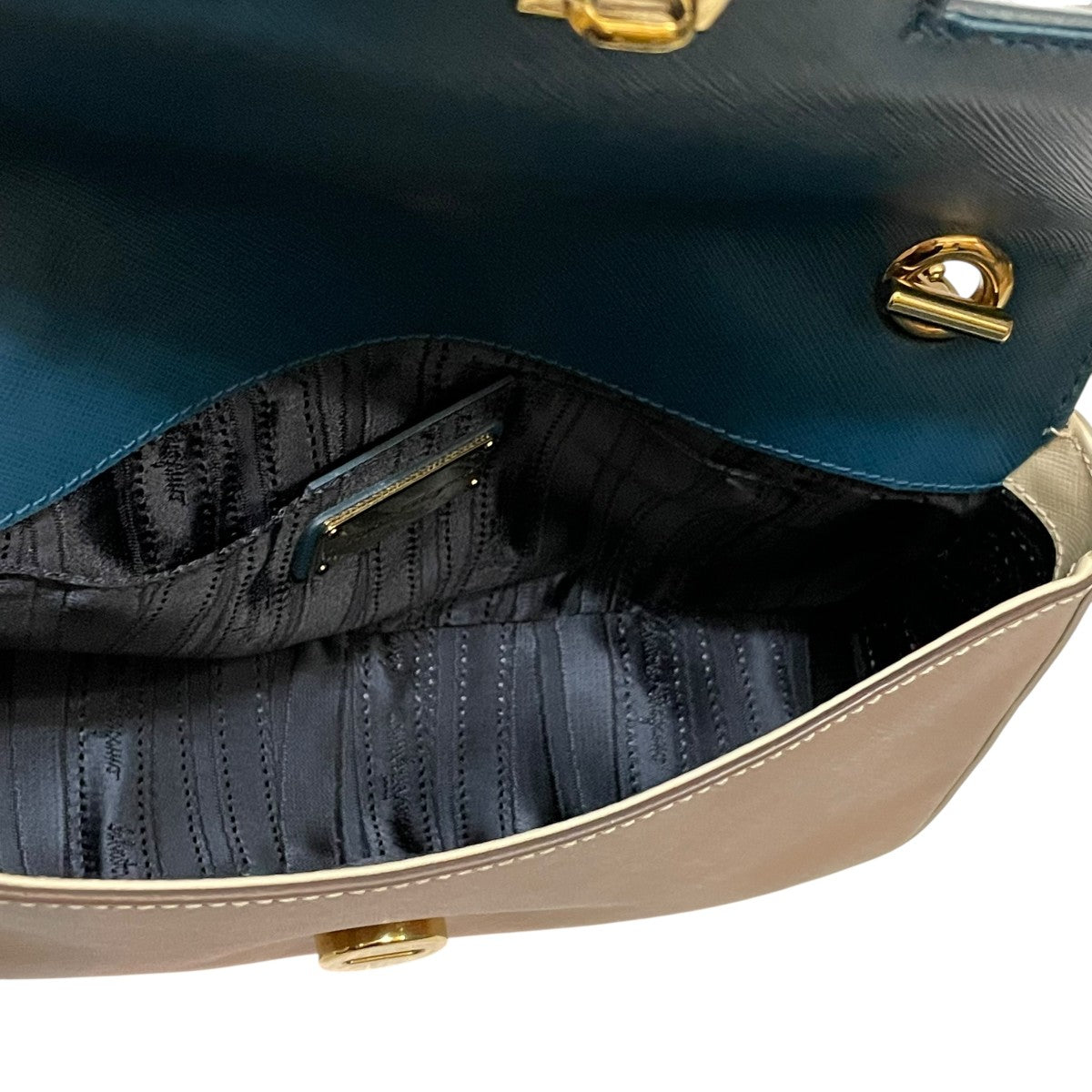 Salvatore Ferragamo(サルヴァトーレフェラガモ) ショルダー