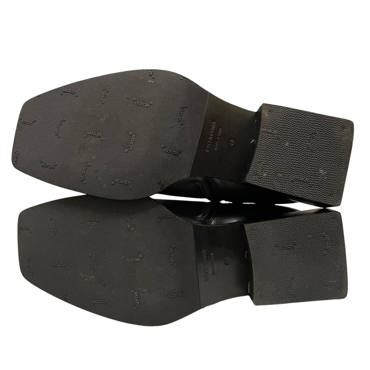 a*中様 BALENCIAGA BBロゴ リムブーツ スクエアトゥ サイドジップ BALENCIAGA(バレンシアガ) FLAT RIM BOOTIE BBロゴプレート