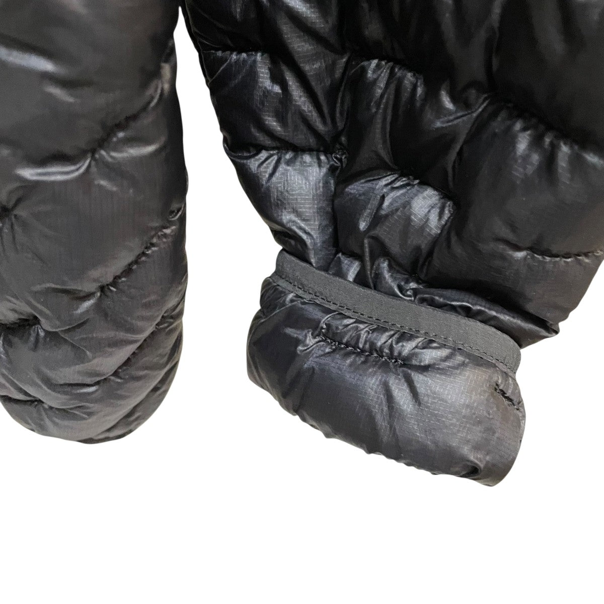 Patagonia(パタゴニア) マイクロパフフーデイー中綿ジャケット