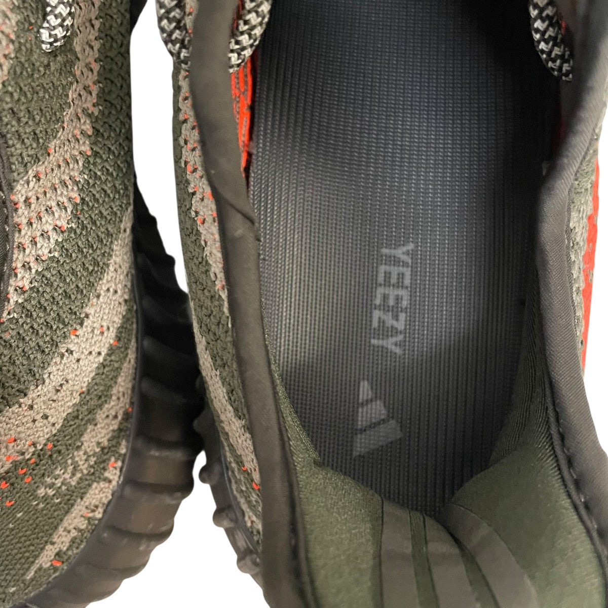YEEZY Boost 350V2スニーカーHQ7045