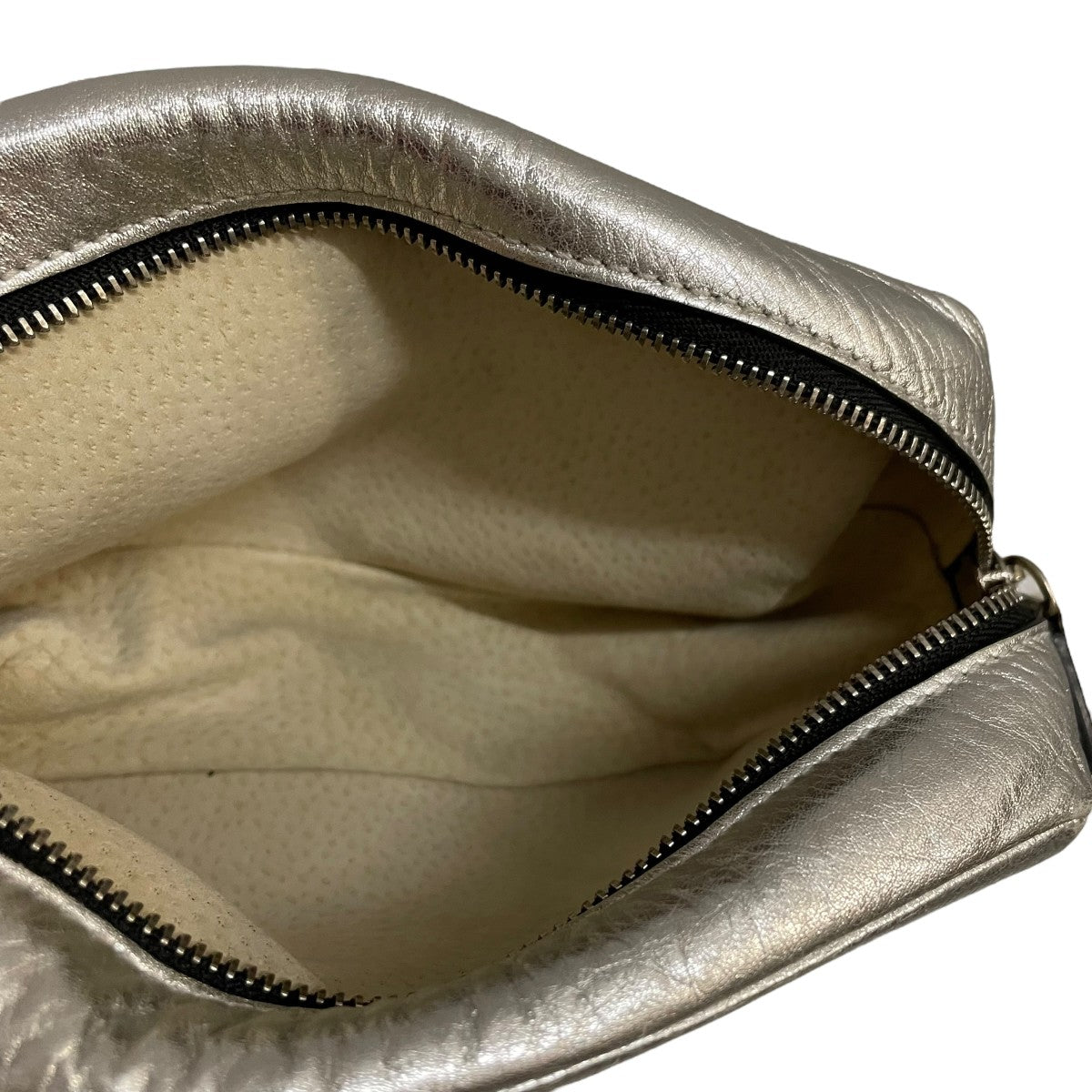 J＆M DAVIDSON LIPSTICK POCHETTE WITH STUDSショルダーポーチ