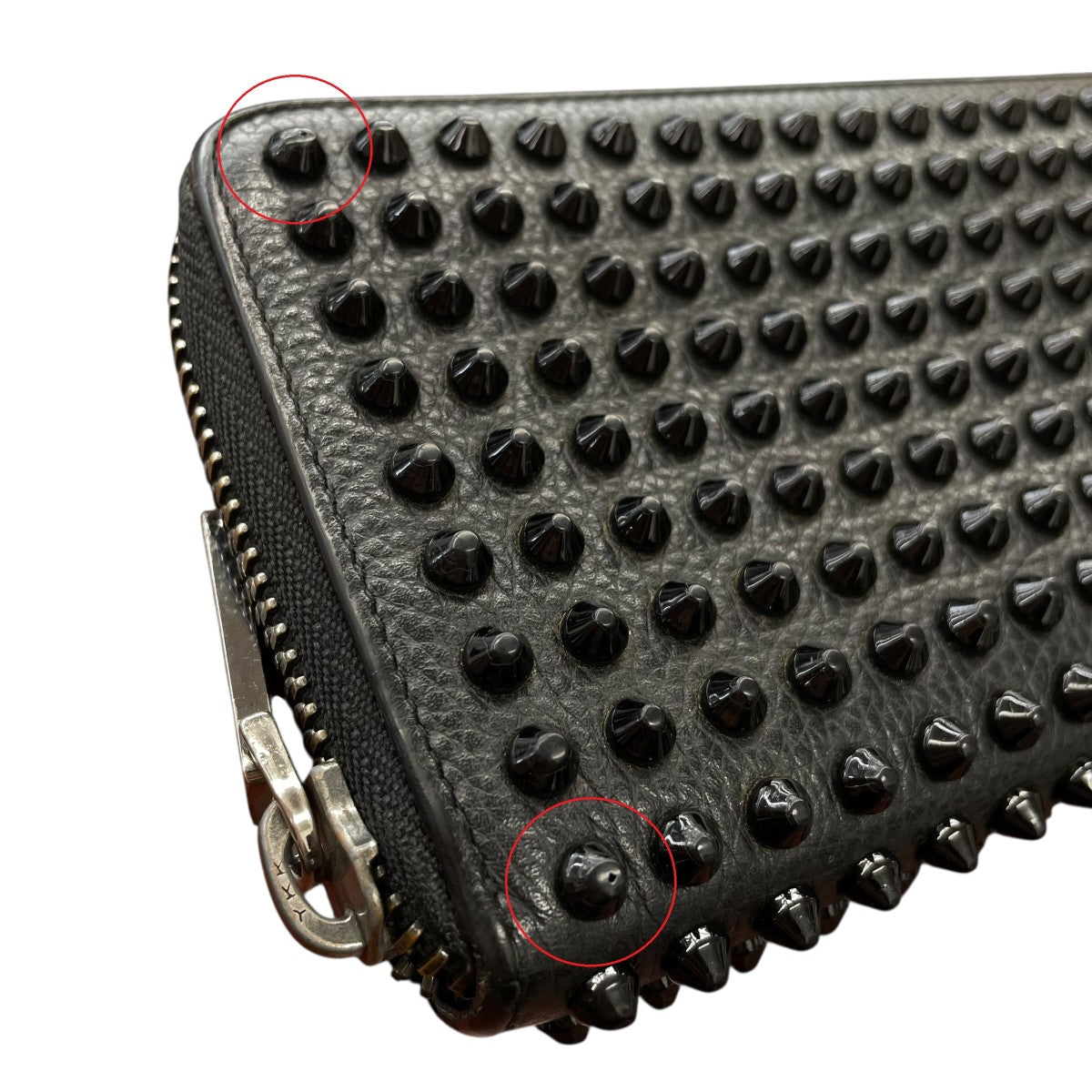 Christian Louboutin(クリスチャンルブタン) 長財布 ブラック