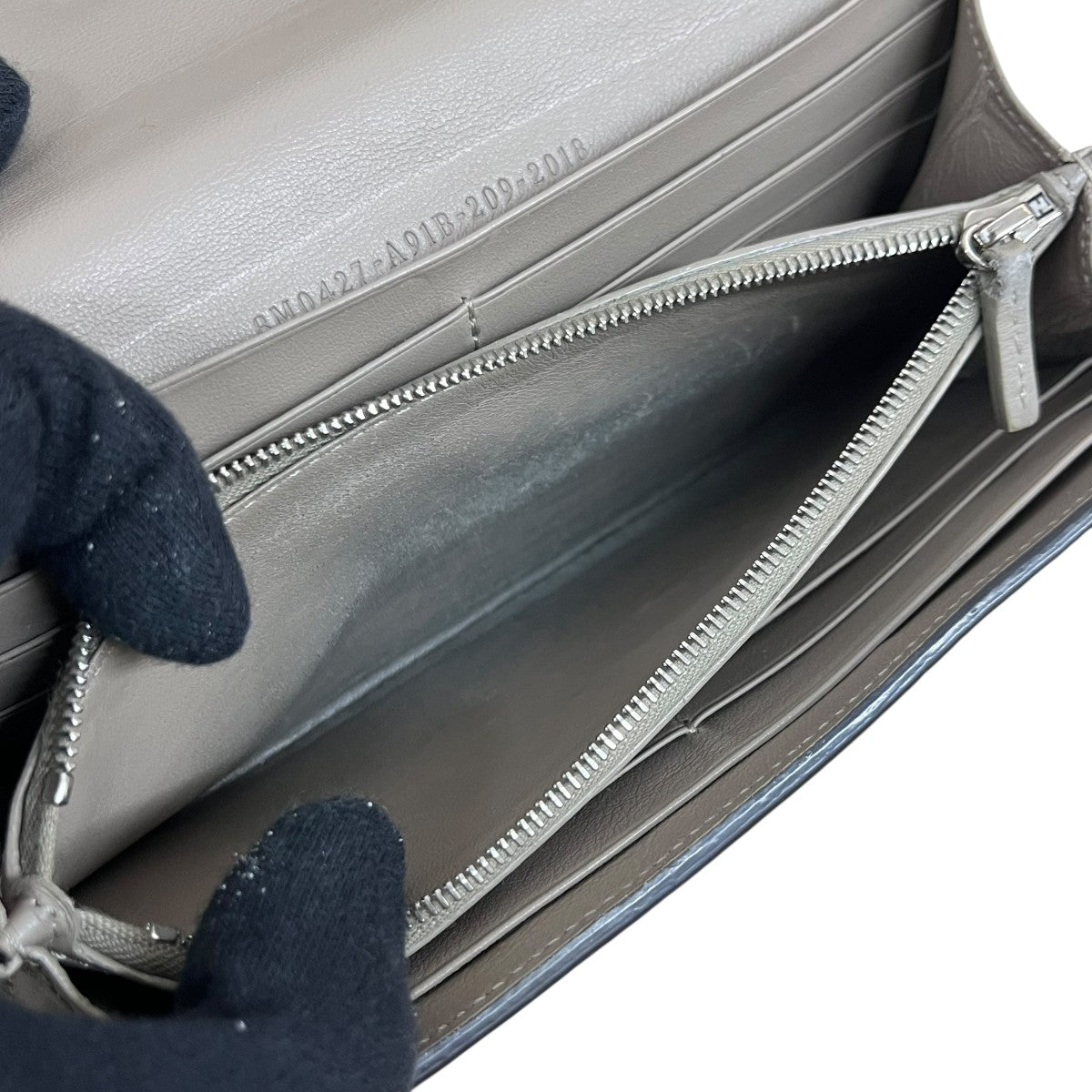 FENDI 長財布 PEEKABOO 古着・中古-4枚目のアイテム画像