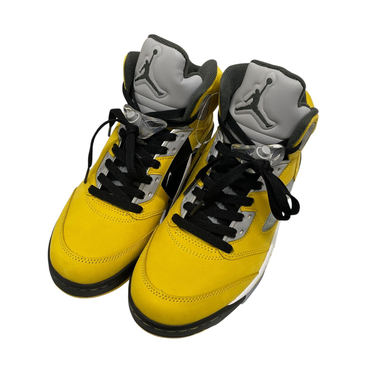 NIKE AIR JORDAN 5 RETRO YELLOWスニーカーIO3372-700 古着・中古-1枚目のアイテム画像