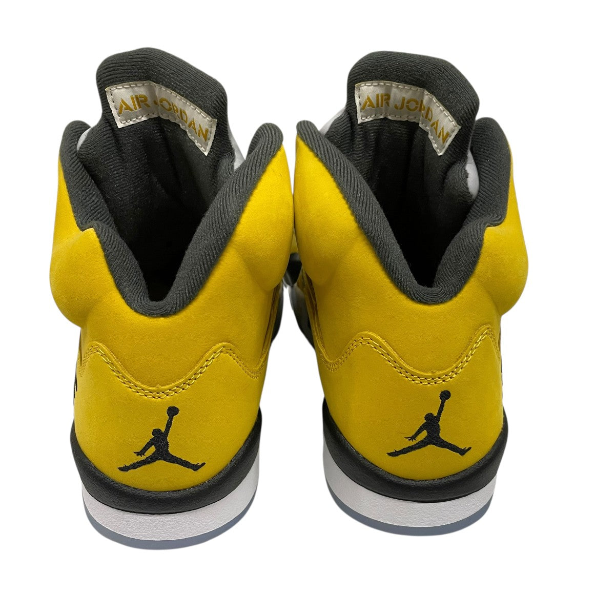 NIKE AIR JORDAN 5 RETRO YELLOWスニーカーIO3372-700 古着・中古-2枚目のアイテム画像