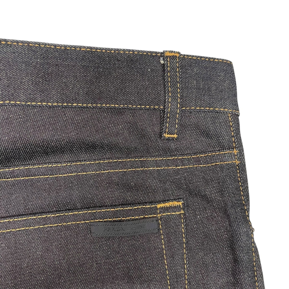 PRADA デニムパンツ 古着・中古-4枚目のアイテム画像