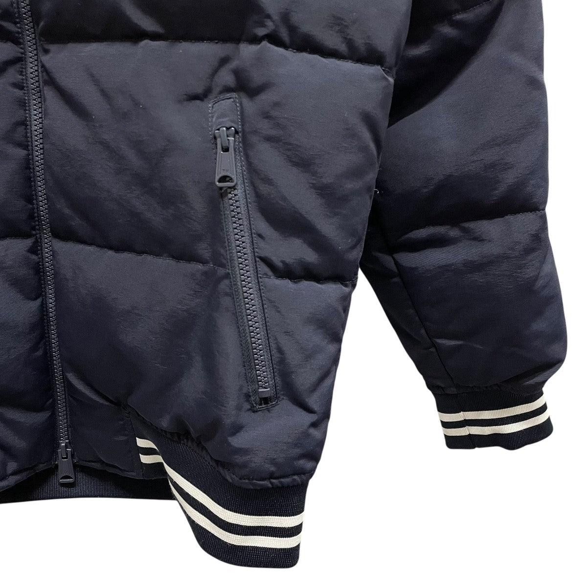 TOMMY HILFIGER(トミーヒルフィガー) 中綿ジャケット ネイビー サイズ