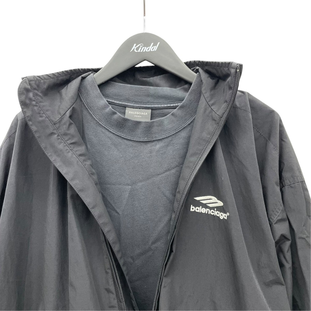 BALENCIAGA 23AWPATCHED TRACKSUITブルゾンVG57 770500 TNQ25 古着・中古-3枚目のアイテム画像