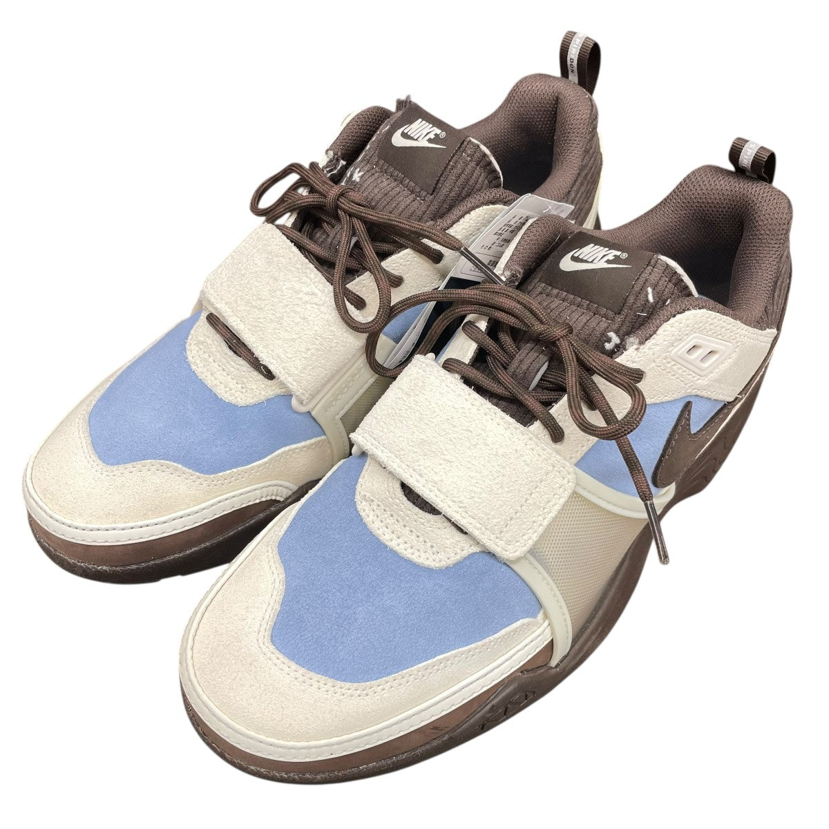 NIKE×TRAVIS SCOTT スニーカーHQ3072-400 古着・中古-1枚目のアイテム画像