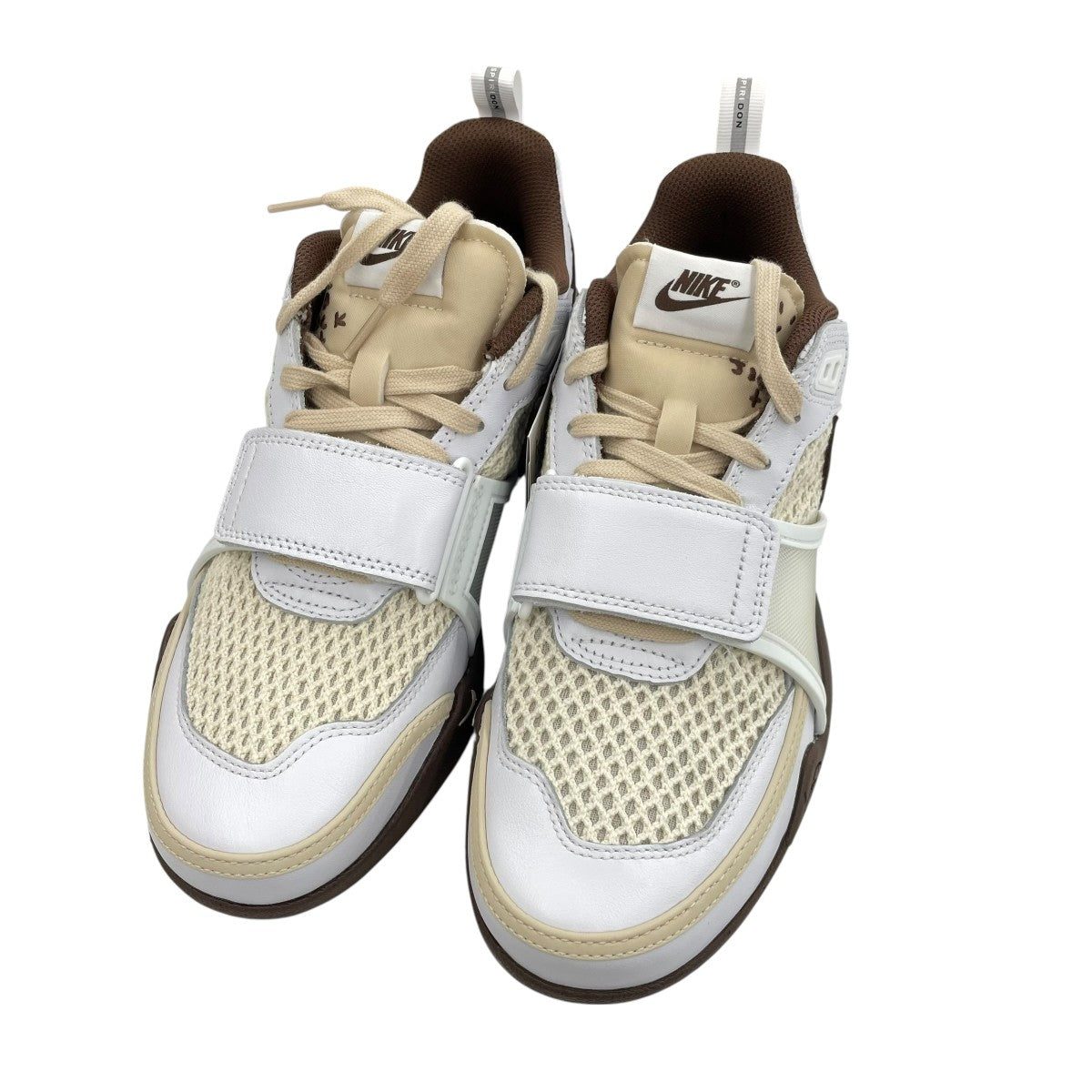 NIKE×Travis Scott Zoom Field JaxxスニーカーHQ3073-100 古着・中古-1枚目のアイテム画像