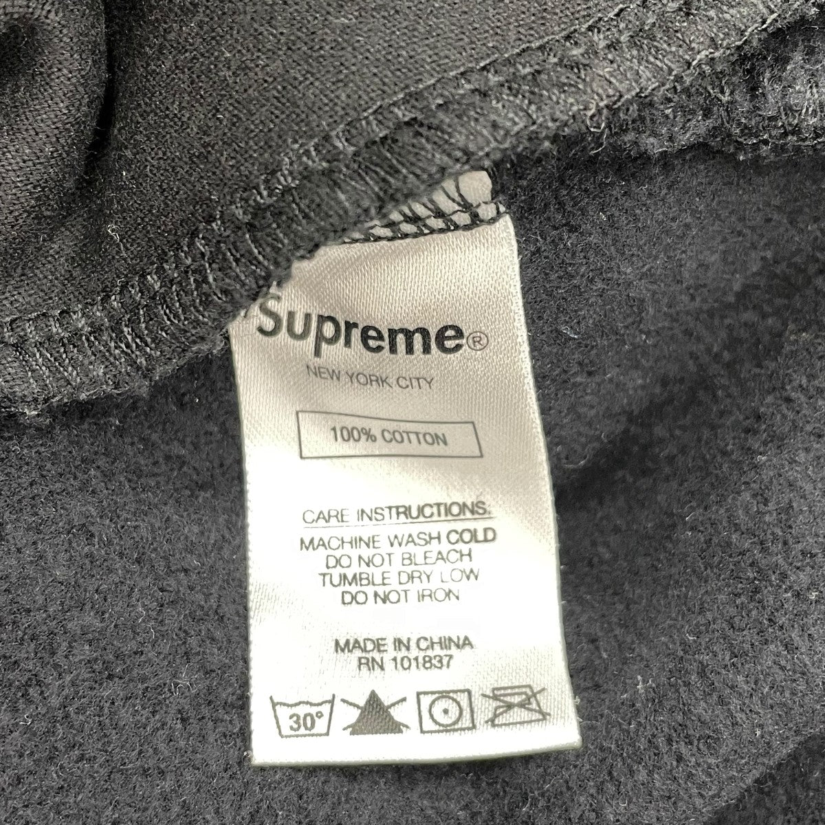Cut out Letters hooded Sweatshirtパーカー