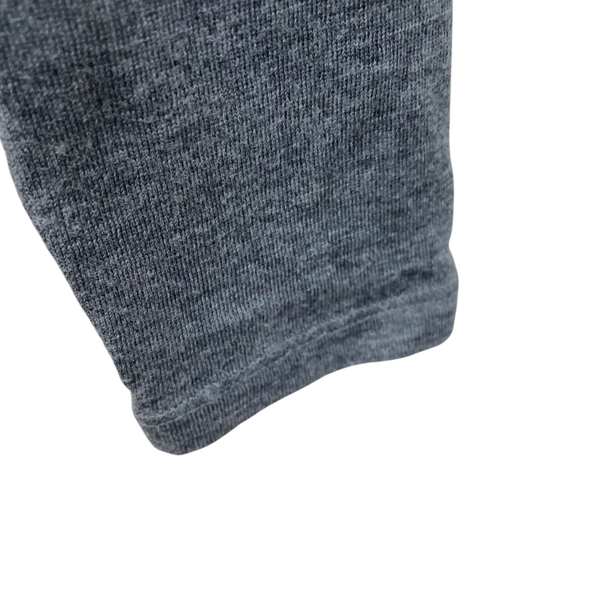 ACNE STUDIOS Vネックニット 古着・中古-4枚目のアイテム画像