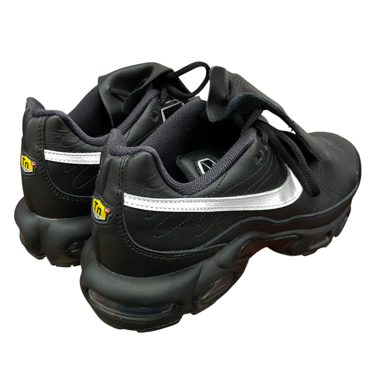 NIKE スニーカーHF0074-001 古着・中古-2枚目のアイテム画像
