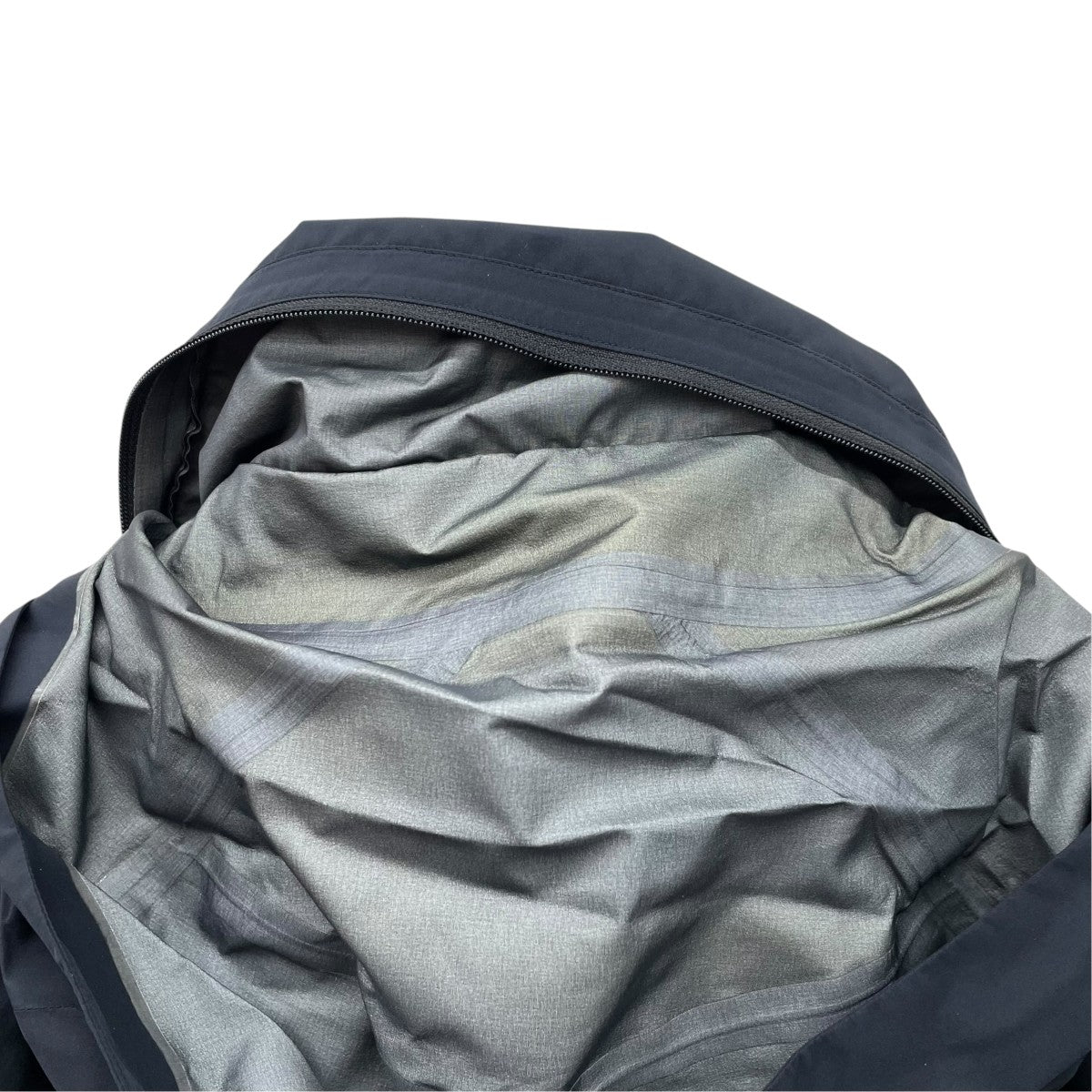 ARC’TERYX VEILANCE 中綿コート 古着・中古-4枚目のアイテム画像