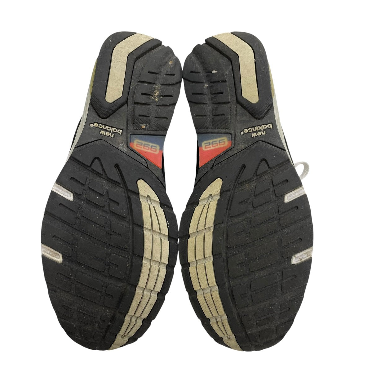 スニーカーM992EB