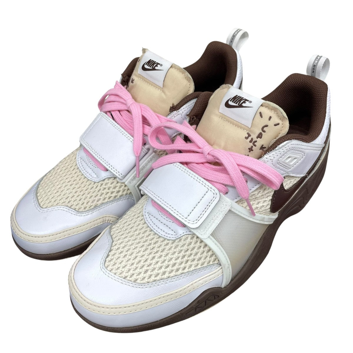 NIKE スニーカーHQ3073-100 古着・中古-1枚目のアイテム画像