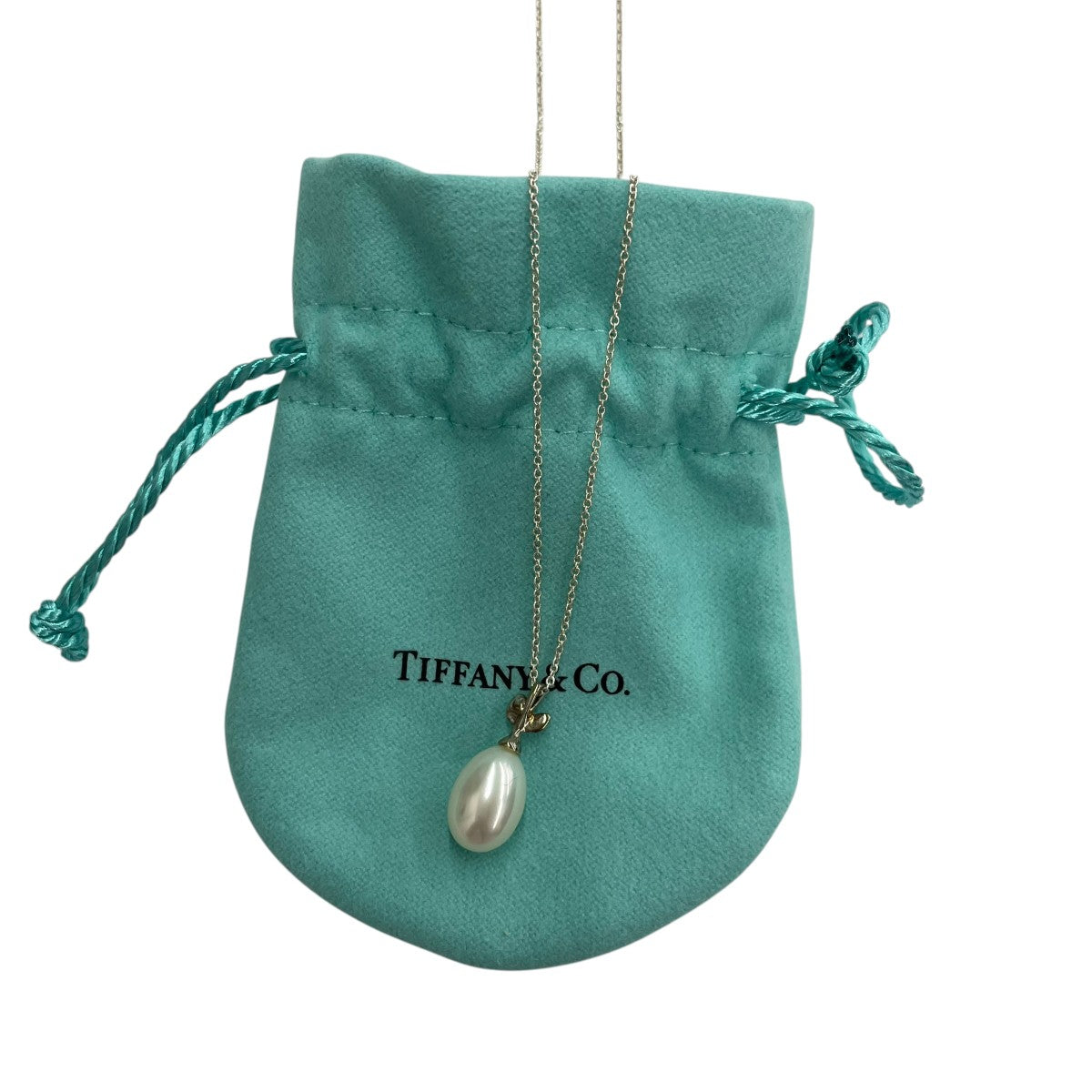 Paloma Picasso． オリーブリーフパールペンダントネックレス