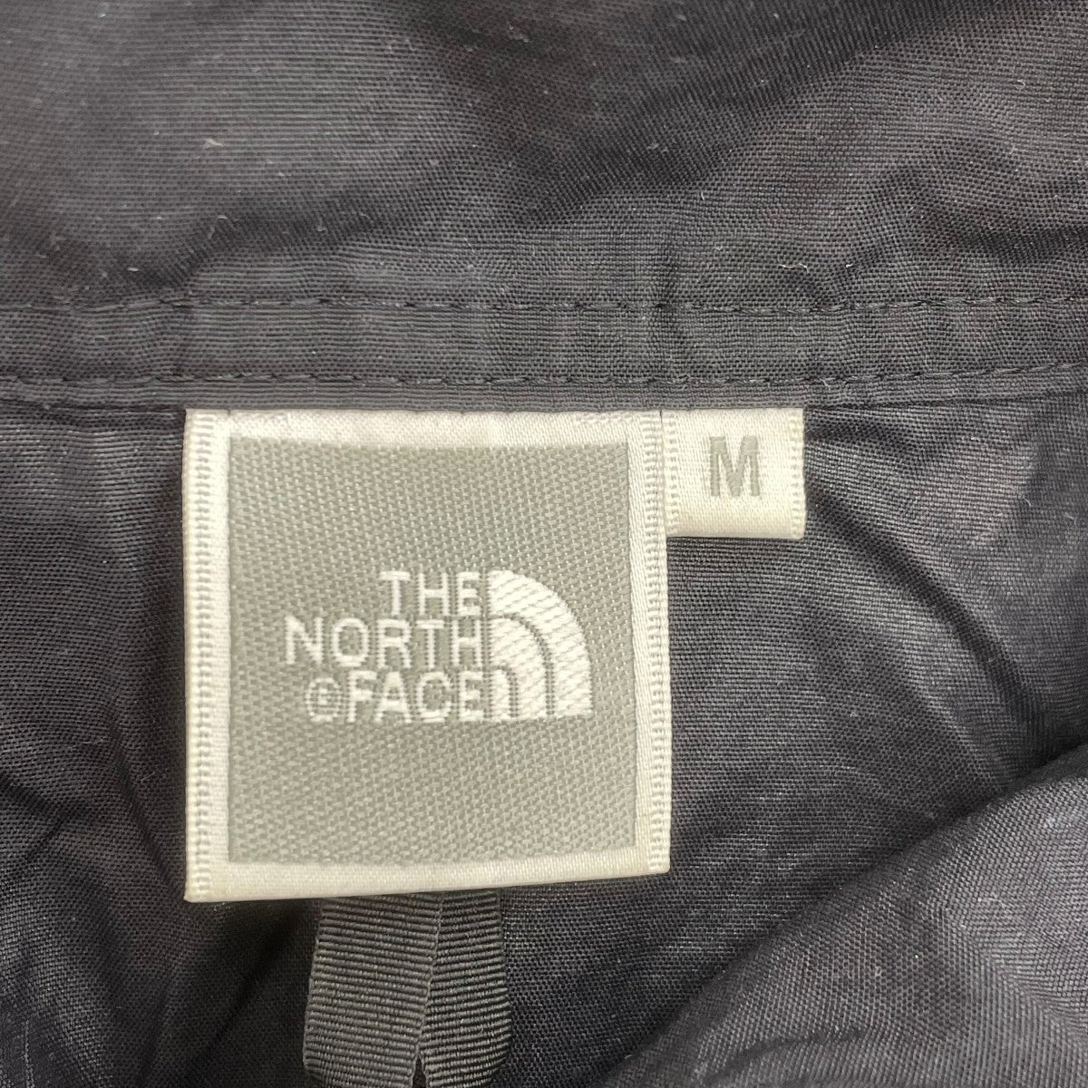 マウンテンパーカーNPW72230