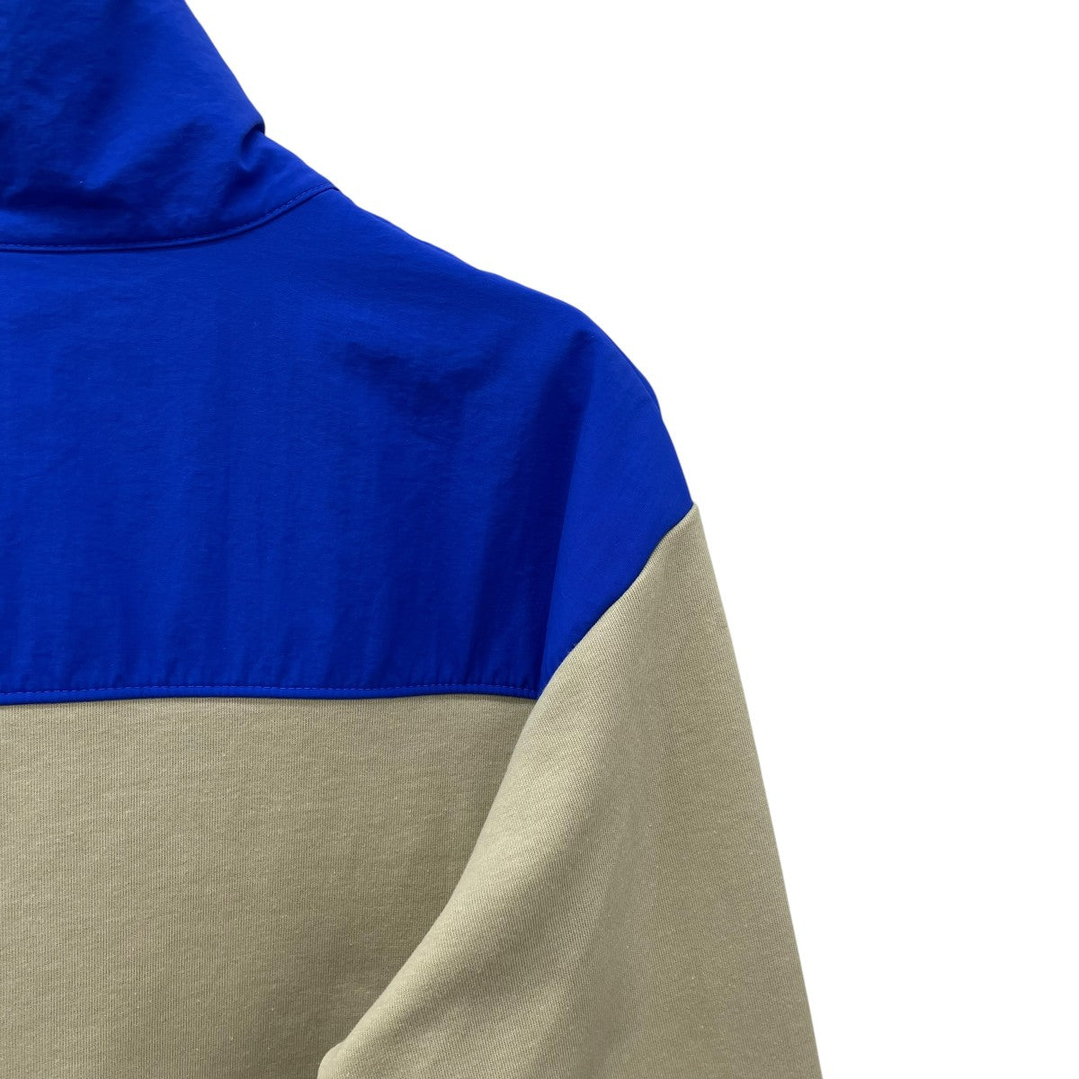 ジャケット