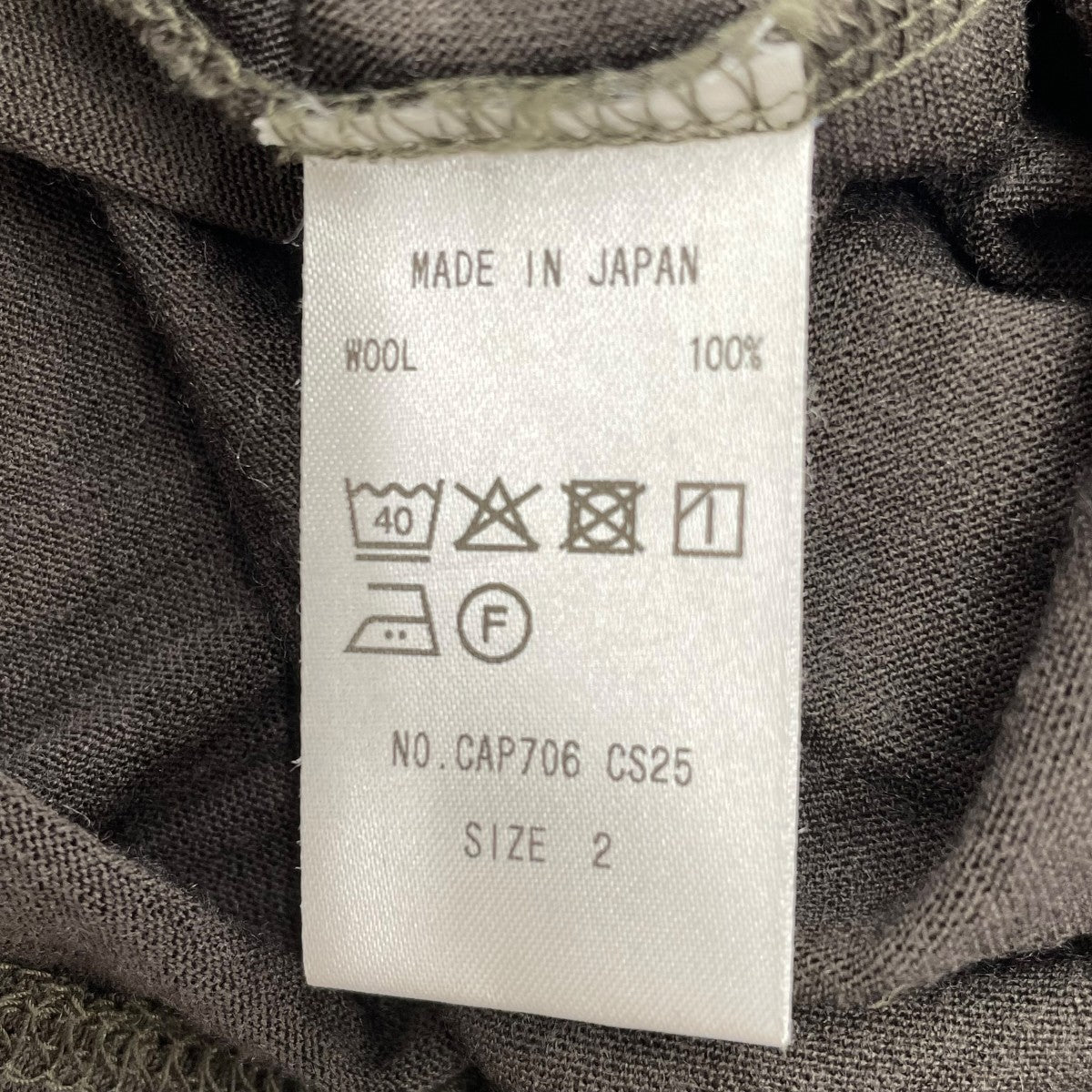 長袖Tシャツ