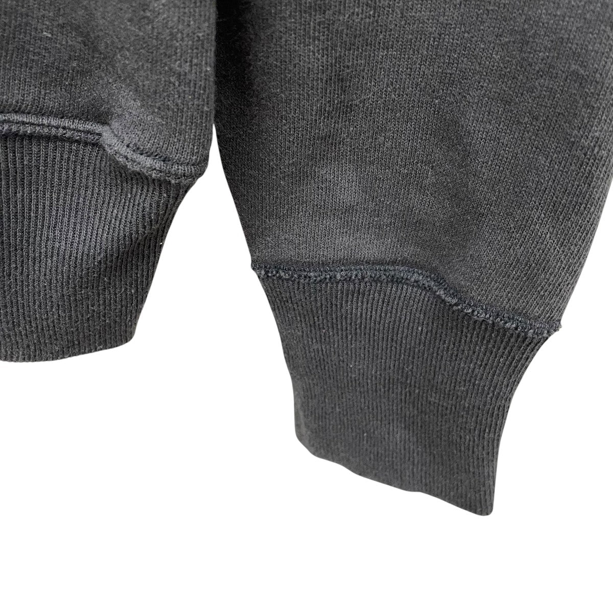 STRONGARM GUZZLERSスウェット