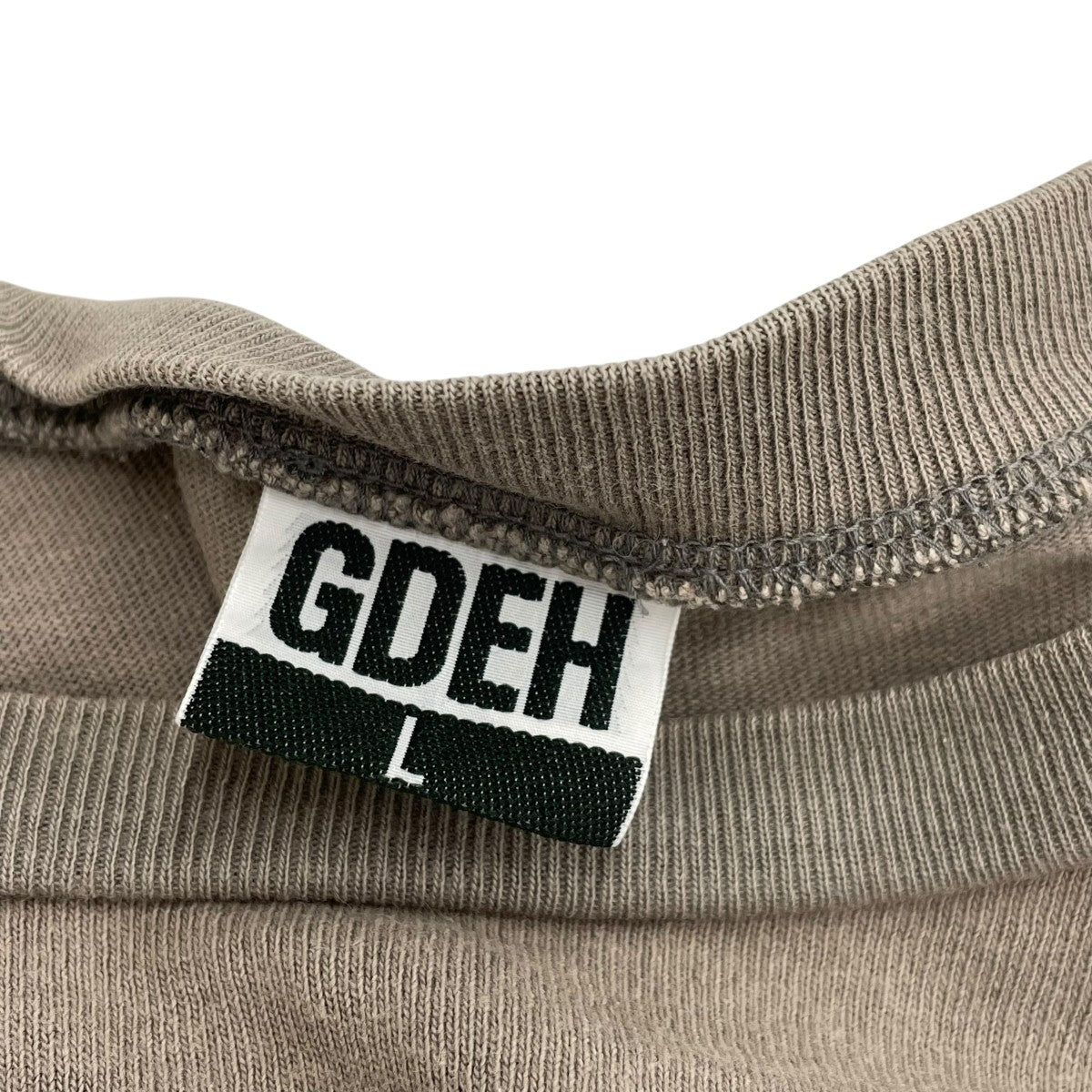 長袖Tシャツ