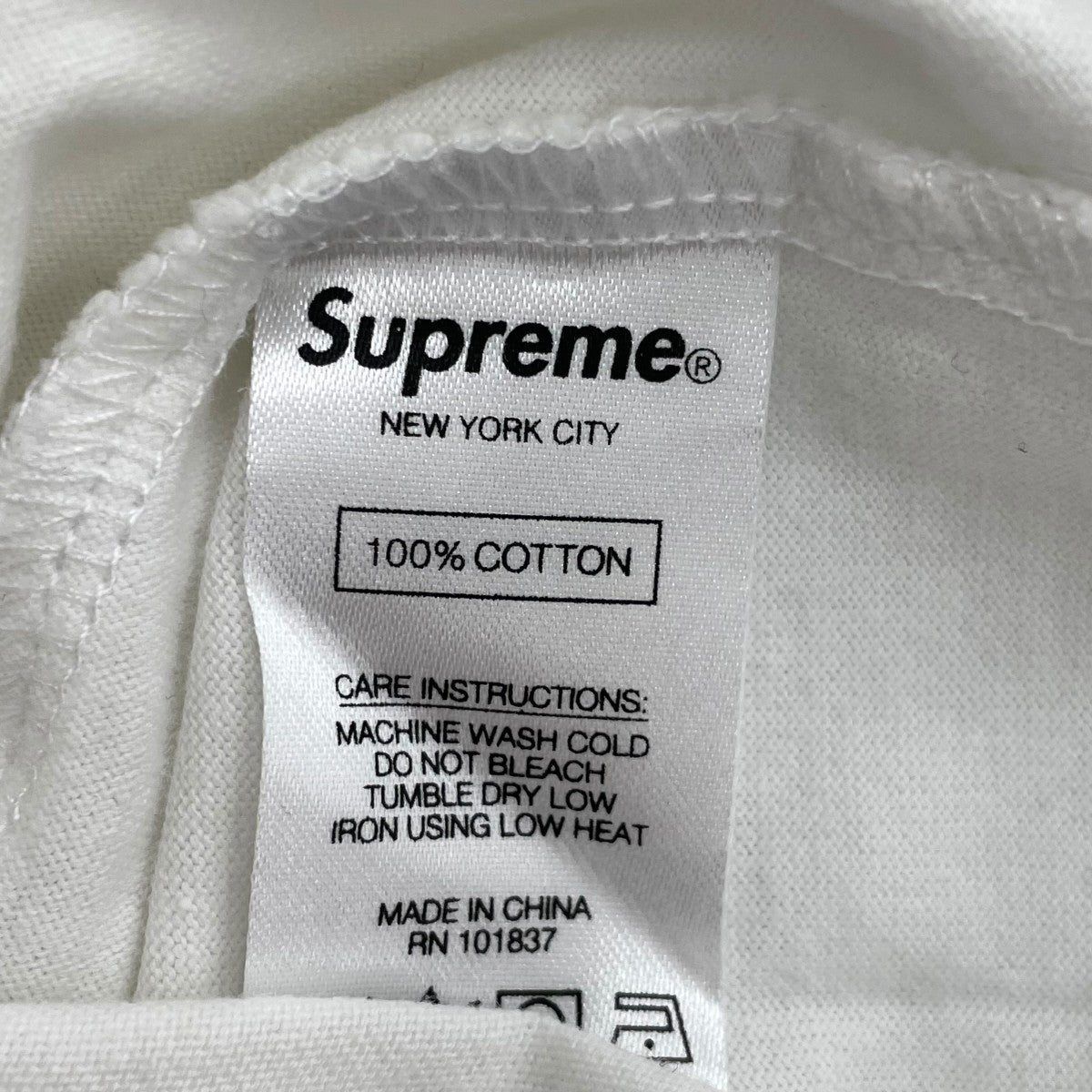 Small Box Logo S S Tee半袖カットソー