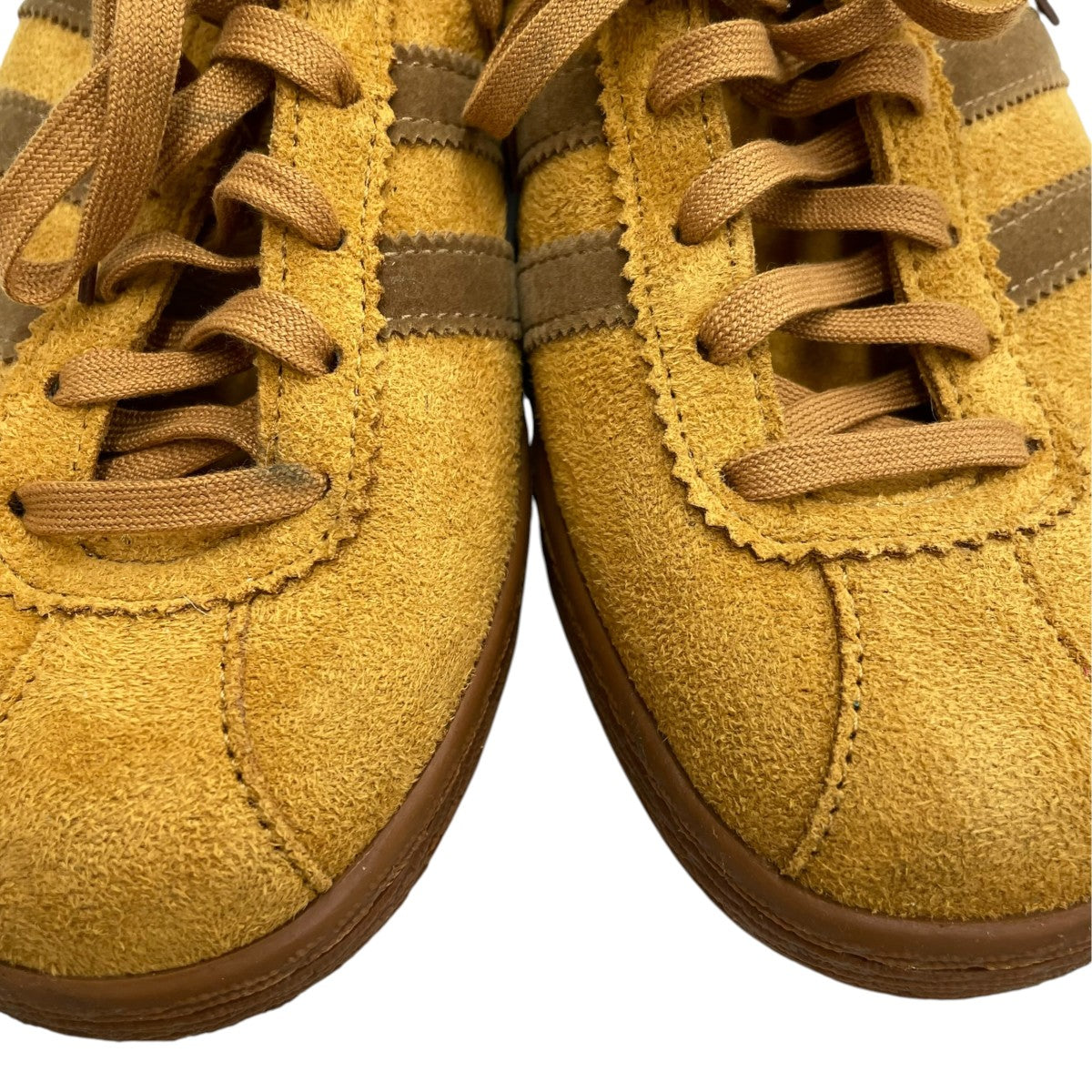 Tobacco GruenスニーカーGW8206
