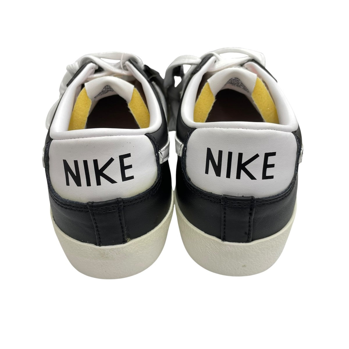 BLAZER LOW 77 VNTGスニーカーDA6364-001