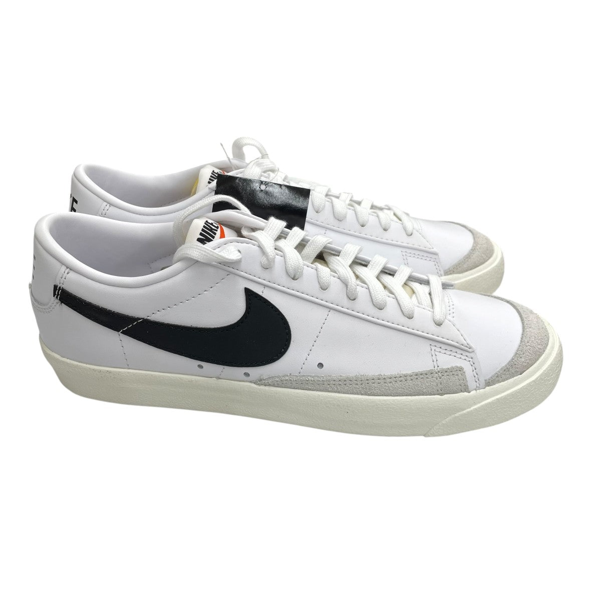 Blazer Low 77 VintageスニーカーDA6364-101