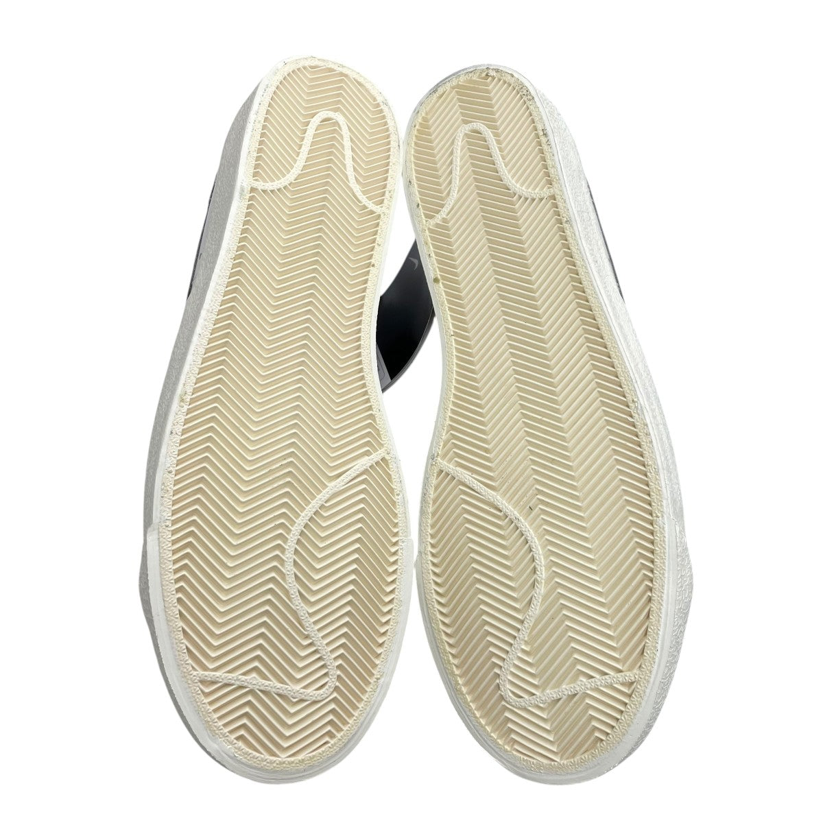 Blazer Low 77 VintageスニーカーDA6364-101