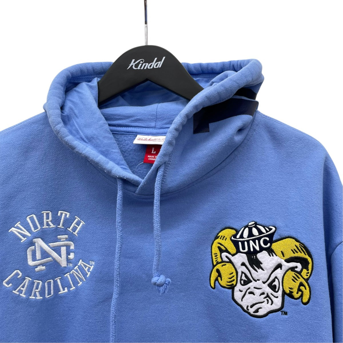 ness north carolinaパーカー