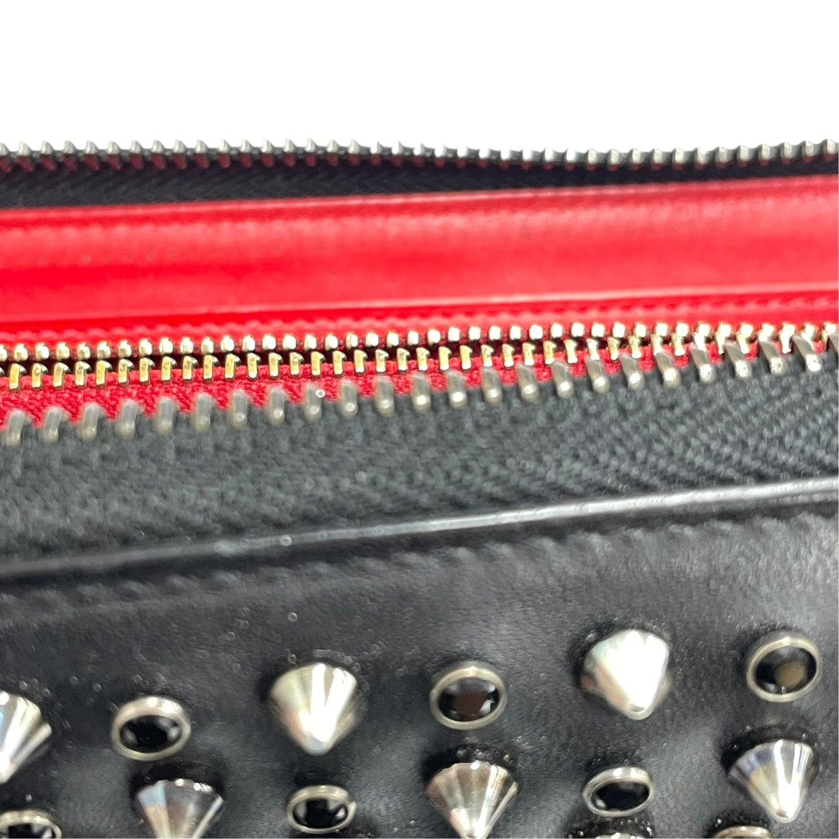Christian Louboutin(クリスチャンルブタン) ラウンドファスナー長財布