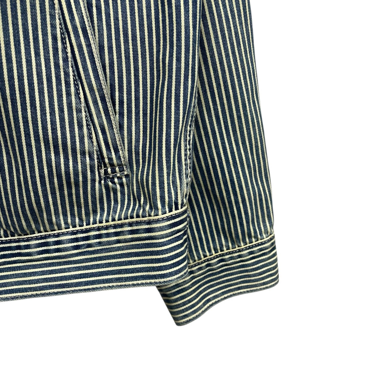 LEVI’S デニムジャケット 古着・中古-4枚目のアイテム画像