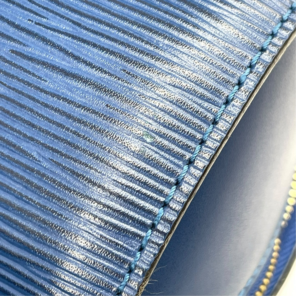 LOUIS VUITTON エピスフロハンドバッグM52225 古着・中古-5枚目のアイテム画像