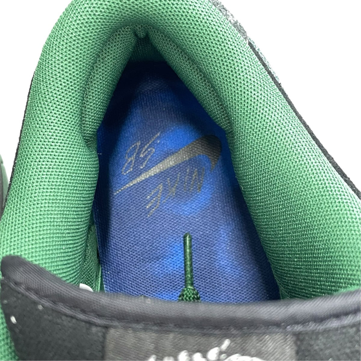 NIKE×There Skateboards SB Dunk Low Pro Anthracite and Gorge GreenスニーカーHF7743-001 古着・中古-5枚目のアイテム画像