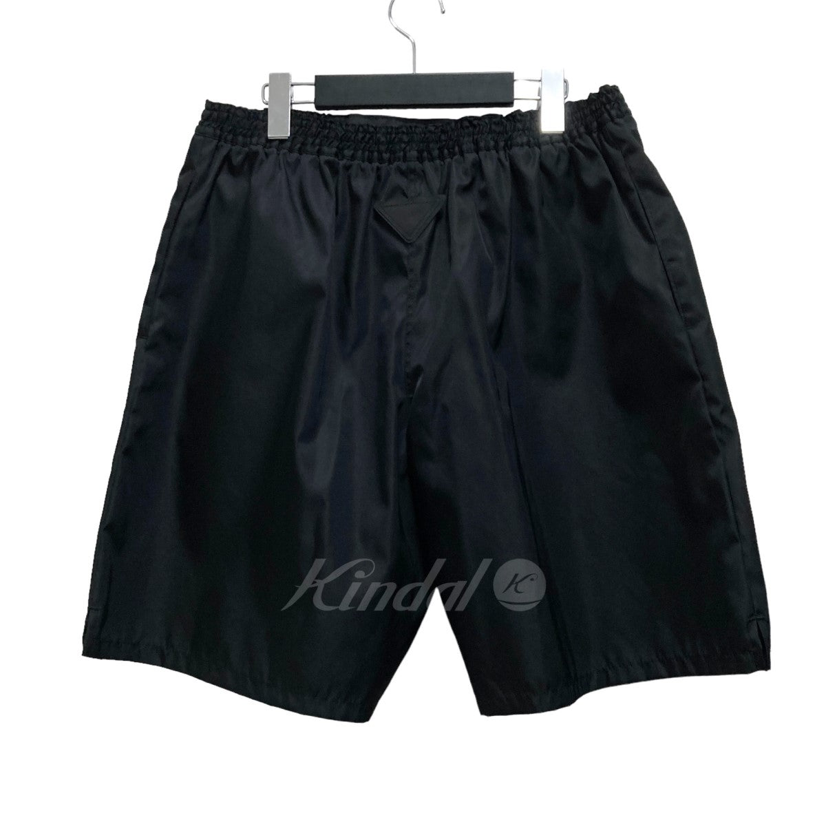 PRADA(プラダ) Re-Nylon Bermudas ハーフパンツ SPH188 S211 1WQ8 ブラック サイズ  S｜【公式】カインドオルオンライン ブランド古着・中古通販【kindal】