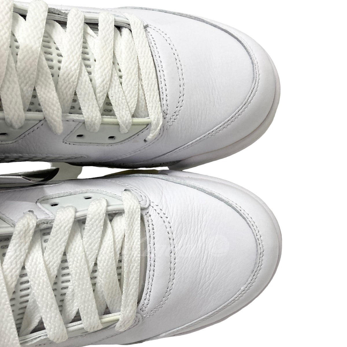 NIKE(ナイキ) AIR JORDAN 5 RETRO スニーカー 136027 104 136027