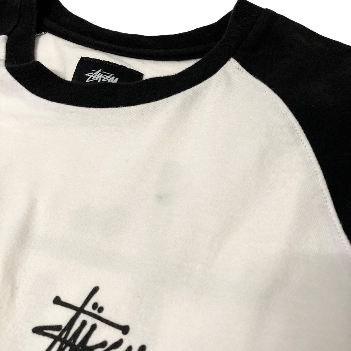 stussy(ステューシー) ラグランTシャツ ホワイト×ブラック サイズ L｜【公式】カインドオルオンライン ブランド古着・中古通販【kindal】