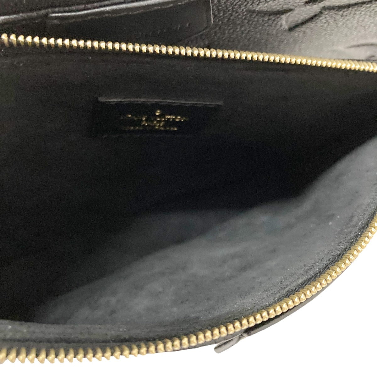 LOUIS VUITTON(ルイヴィトン) ミュルティ・ポシェット・アクセ