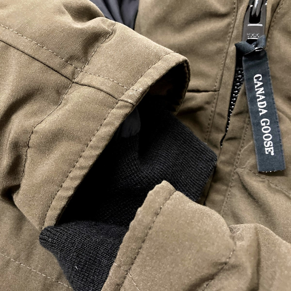 CANADA GOOSE(カナダグース) BELLEVILLEダウンジャケット2301JL 2301JL グリーン サイズ S｜【公式】カインドオルオンライン  ブランド古着・中古通販【kindal】