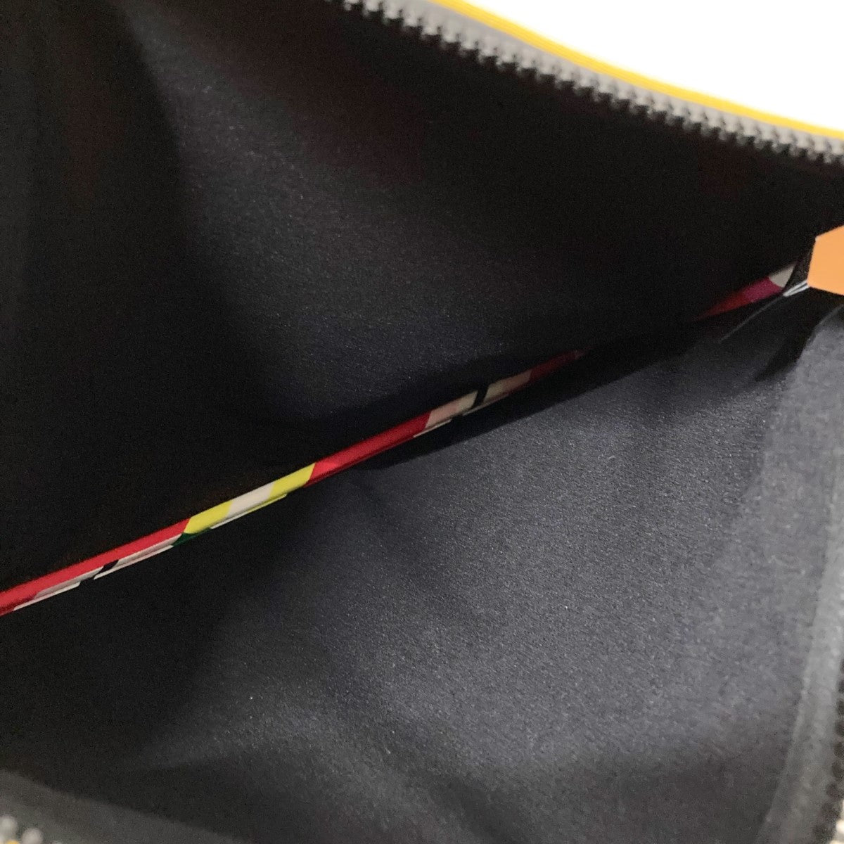 エルメスのネオバンGM フラットポーチです。 HERMES 古着・中古 バッグ アイテム
