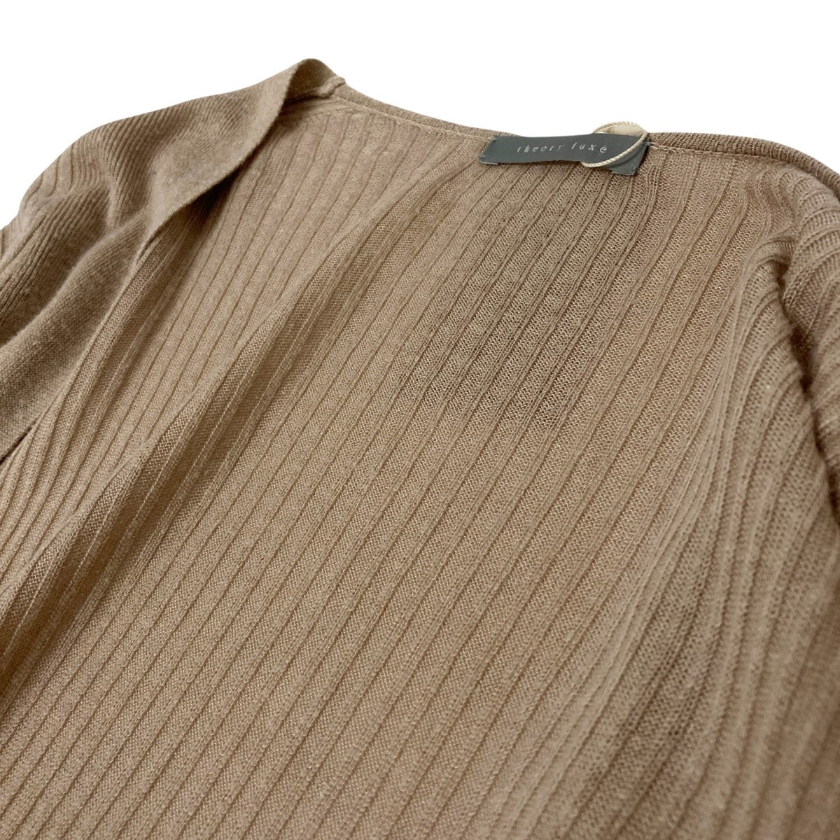 未使用✨ theory luxe シルク100% カーディガン 日本製 Theory luxe - 新品 theory luxe 21SS カシミヤ混ミドル丈