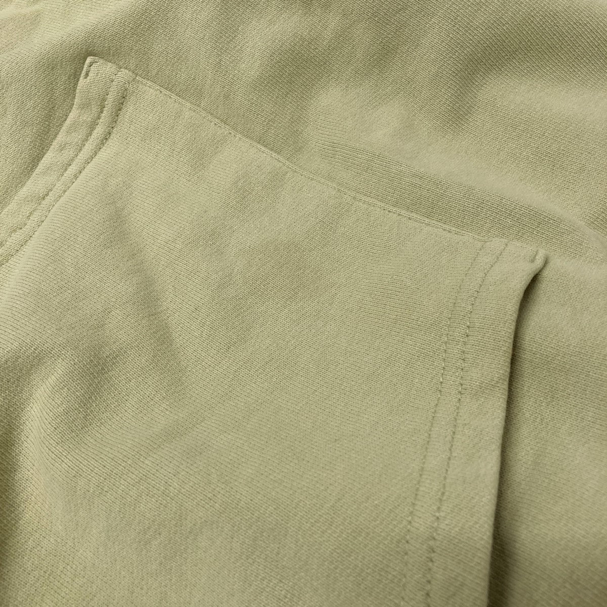 オフホワイト×チャンピオンの18SS Hooded Sweatshirt プルオーバーパーカー OMBB027S18875050 です。 OFFWHITE×Champion 古着・中古 トップス アイテム