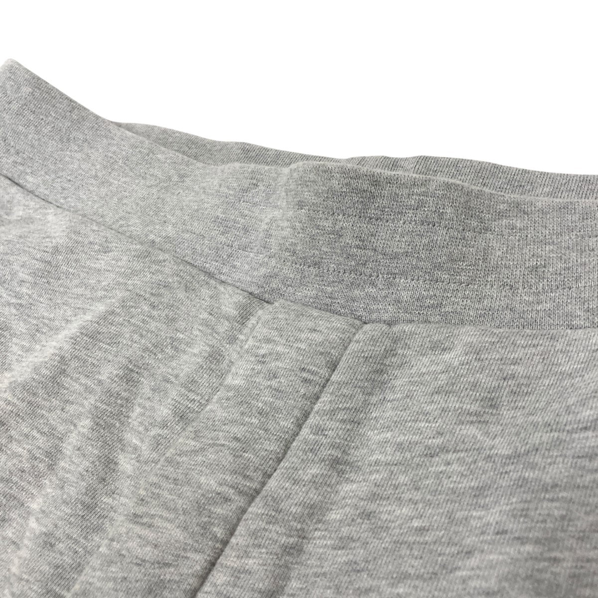MONCLER PANTALONEスウェットパンツF20918H71700 古着・中古-3枚目のアイテム画像